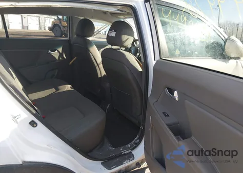 2013 Kia Sportage Lx z USA, uszkodzony, nr VIN KNDPB3A29D7494785